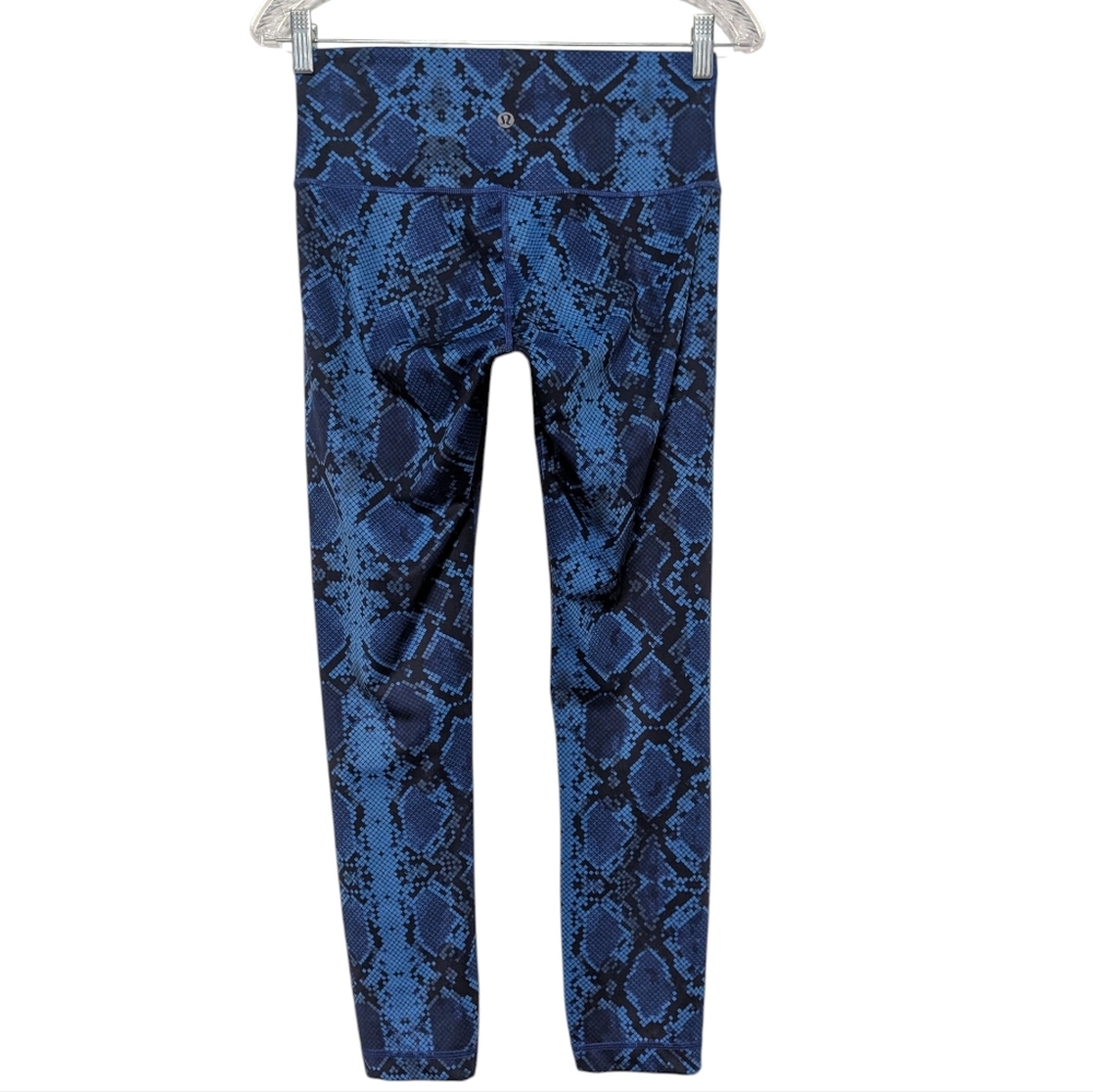 Lululemon Women's Leggings Blue Wunder Under Ziggy Snake Print Pipe Dream Yoga